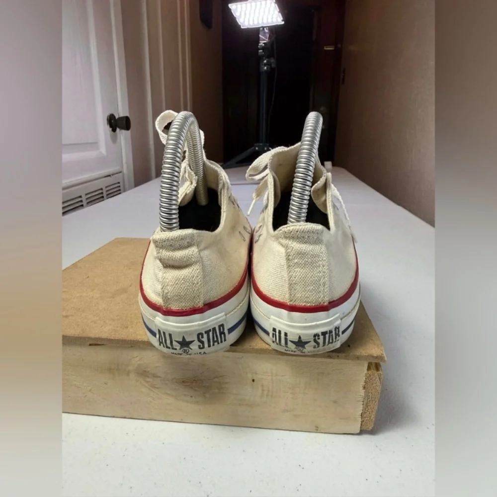 Vintage Converse Made in USA Shoes M 3 W 5 low white Chuck Taylor
